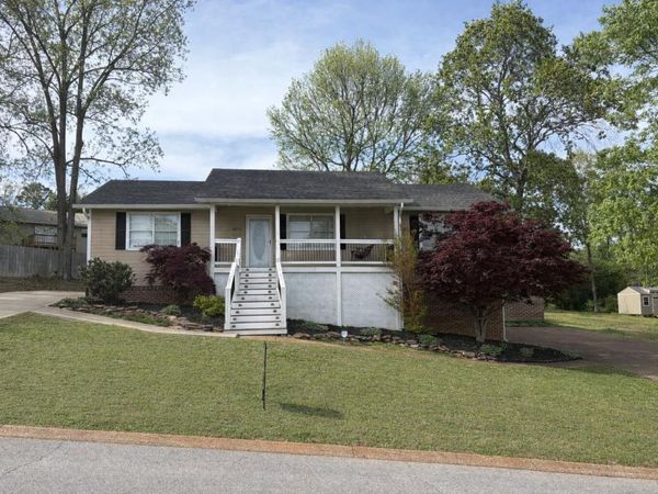 10115 Bear Trail Drive, Soddy Daisy, TN 37379