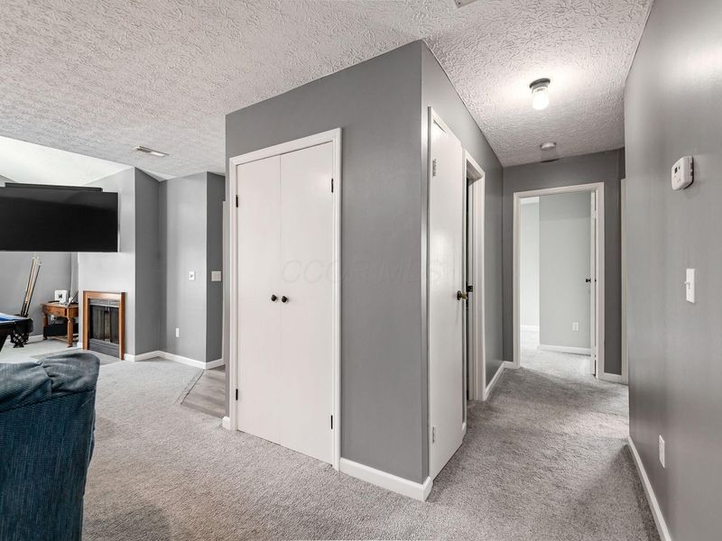 2444 Hooverside Lane, Grove City, OH 43123 Photo 18