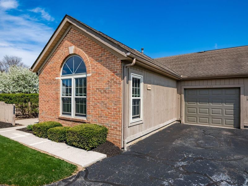 2444 Hooverside Lane, Grove City, OH 43123 Photo 32