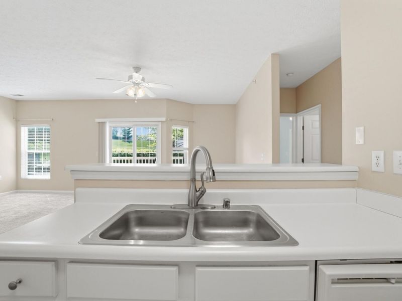 158 Saddlebrook Lane, Unit 319, Florence, KY 41042 Photo 13