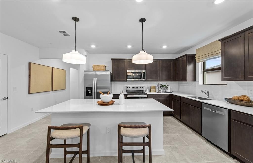 1177 Caloosa Creek Dr , Labelle, FL 33935 Photo