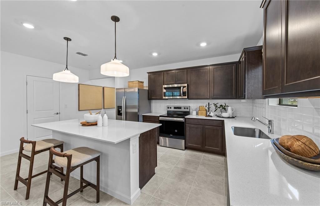 1177 Caloosa Creek Dr , Labelle, FL 33935 Photo