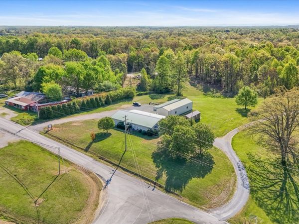 951 Pelham Rd , Woodbury, TN 37190