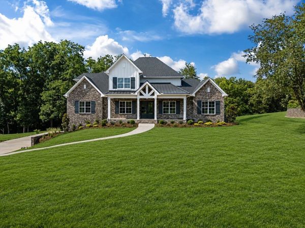 8247 Ambrose Ct, Brentwood, TN 37027