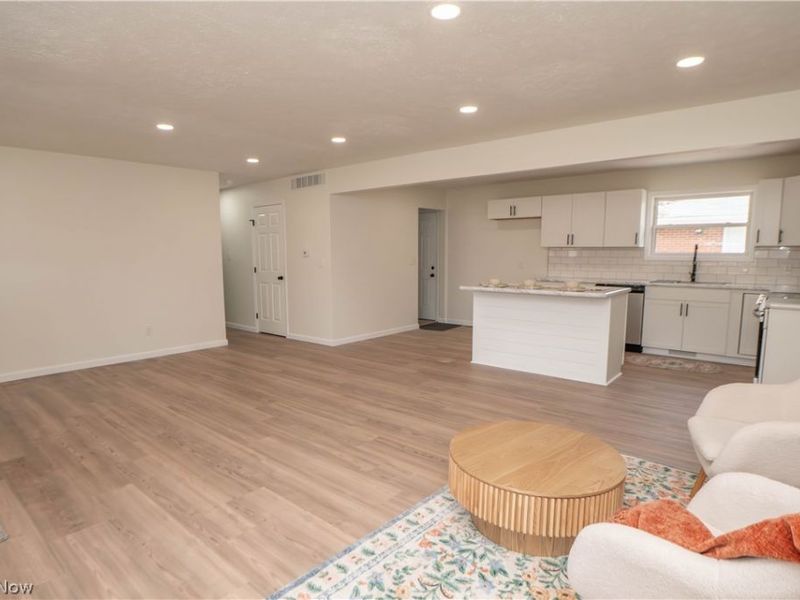 3666 Duffield Road, Kent, OH 44240 Photo 8