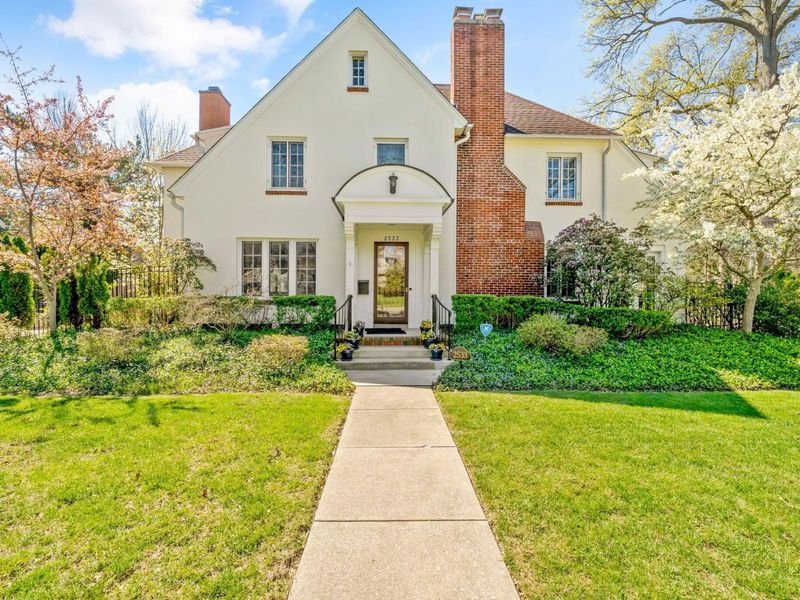 2533 Bryden Road, Columbus, OH 43209 Photo 3