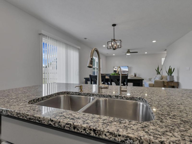 394 St James, Newark, OH 43055 Photo 17