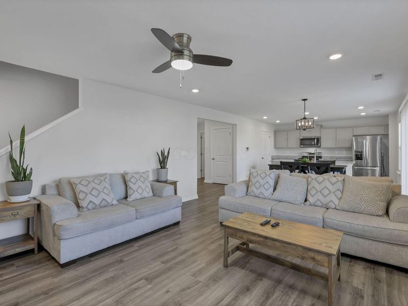 394 St James, Newark, OH 43055 Photo 7