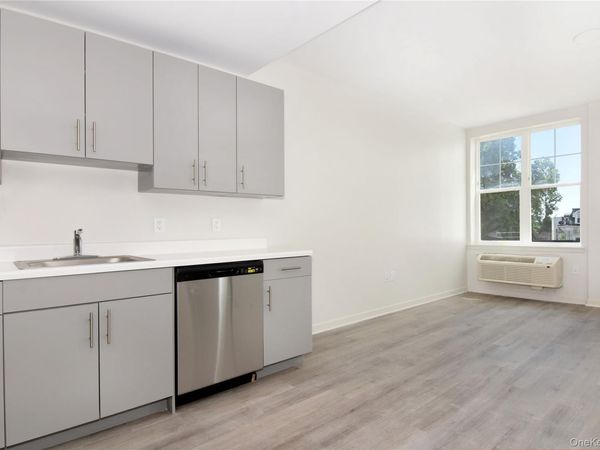 56 Prospect Street , Unit 406, Yonkers, NY 10701