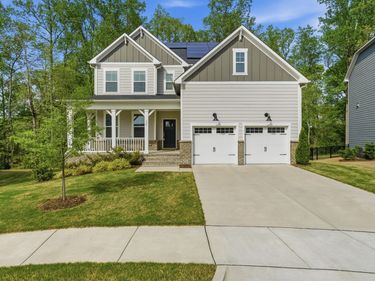 305 Pond Overlook Court, Knightdale, NC 27545