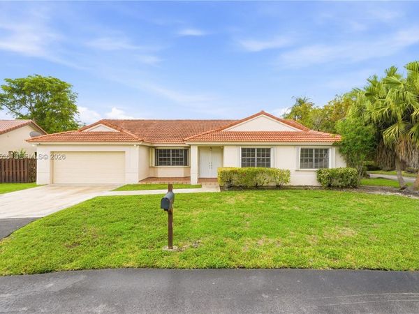 4540 SW 151st Pl, Miami, FL 33185