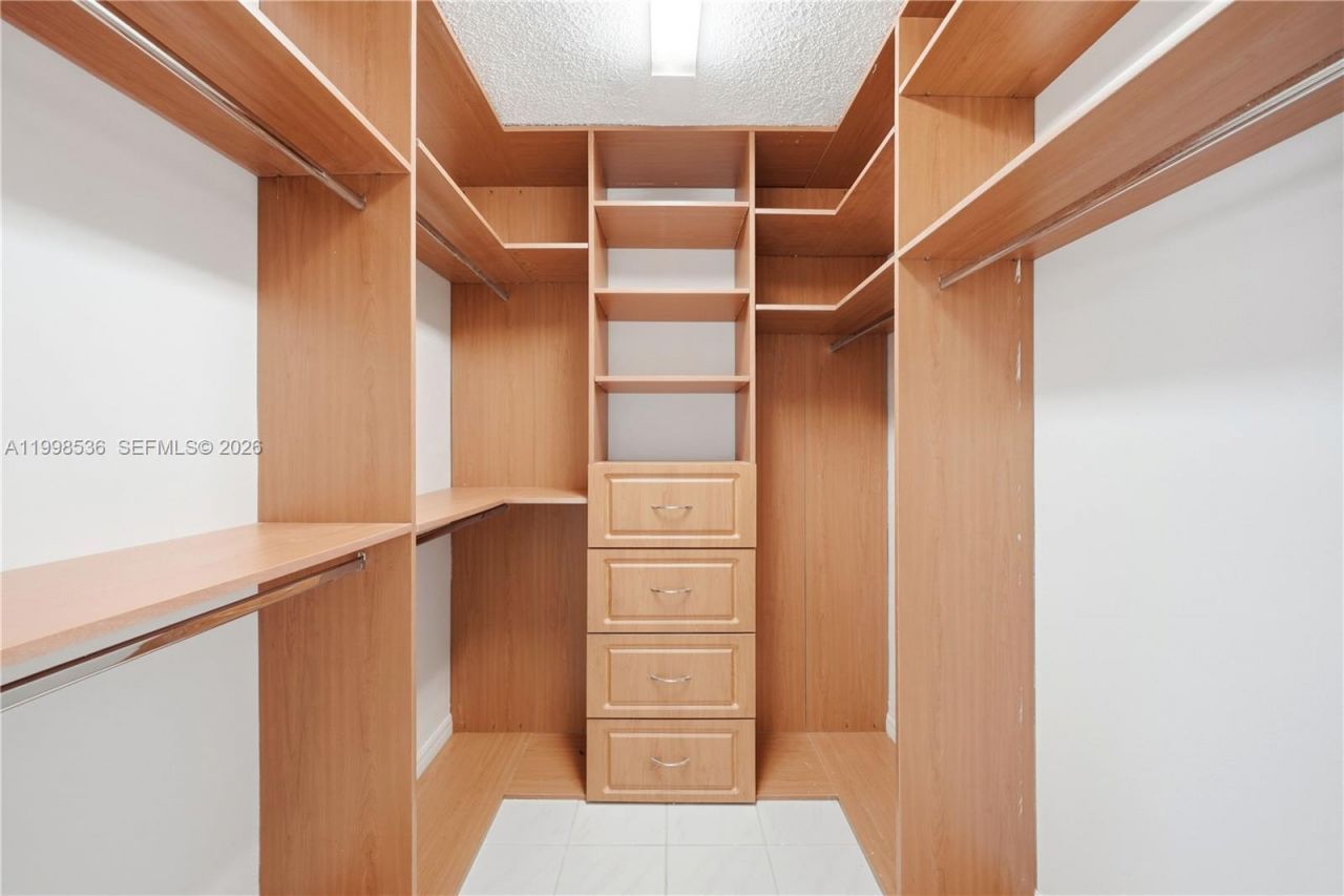 4540 SW 151st Pl, Miami, FL 33185 Photo