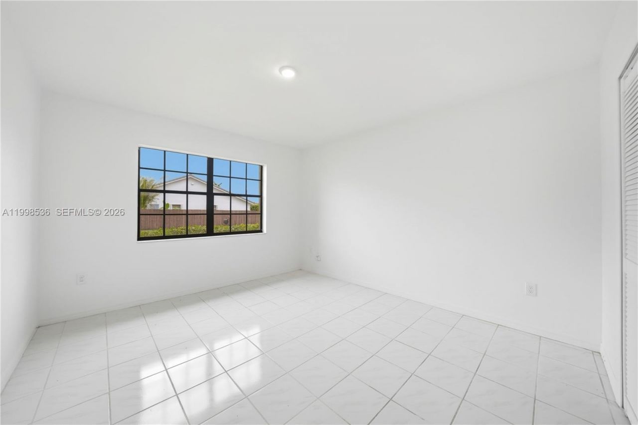 4540 SW 151st Pl, Miami, FL 33185 Photo