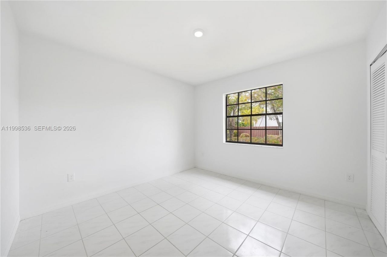 4540 SW 151st Pl, Miami, FL 33185 Photo