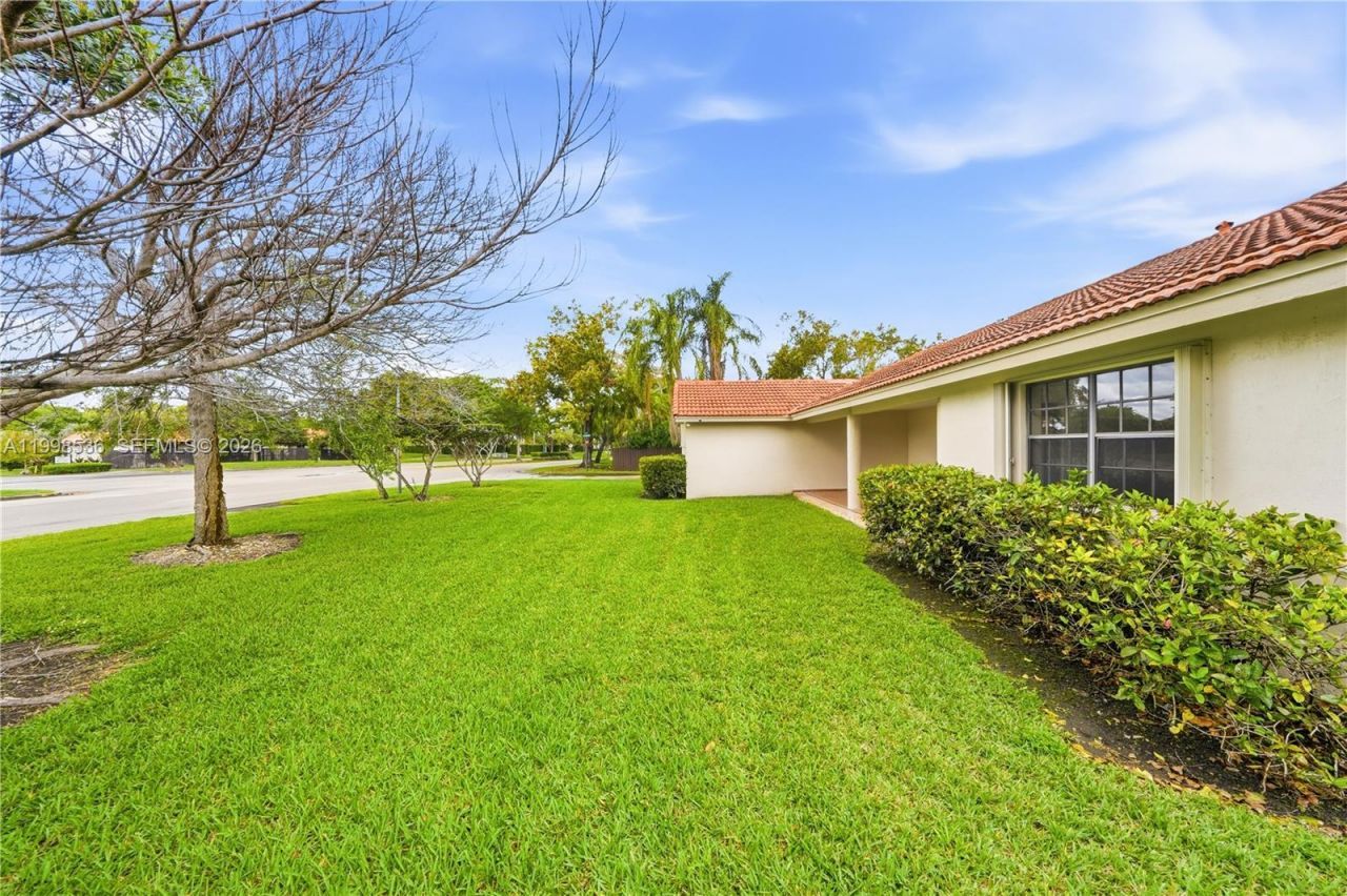 4540 SW 151st Pl, Miami, FL 33185 Photo
