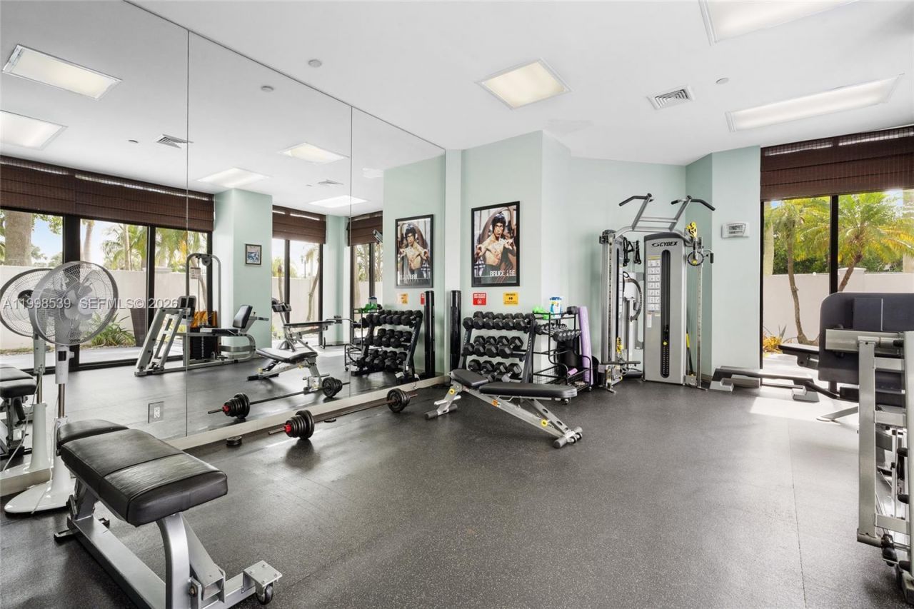 3598 Yacht Club Dr, Unit 601+DEN, Aventura, FL 33180 Photo