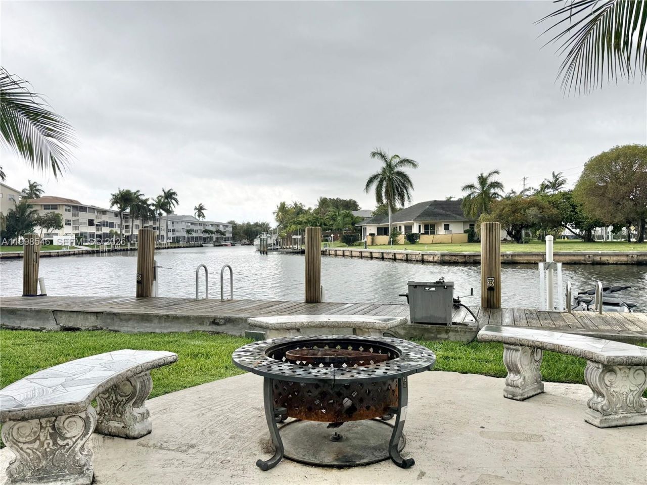 455 Golden Isles Dr , Unit 309, Hallandale Beach, FL 33009 Photo