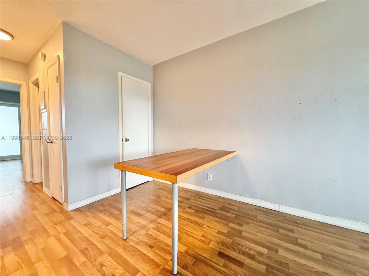 455 Golden Isles Dr , Unit 309, Hallandale Beach, FL 33009 Photo