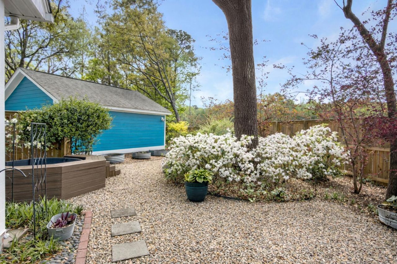 3005 Split Hickory Court Photo 27