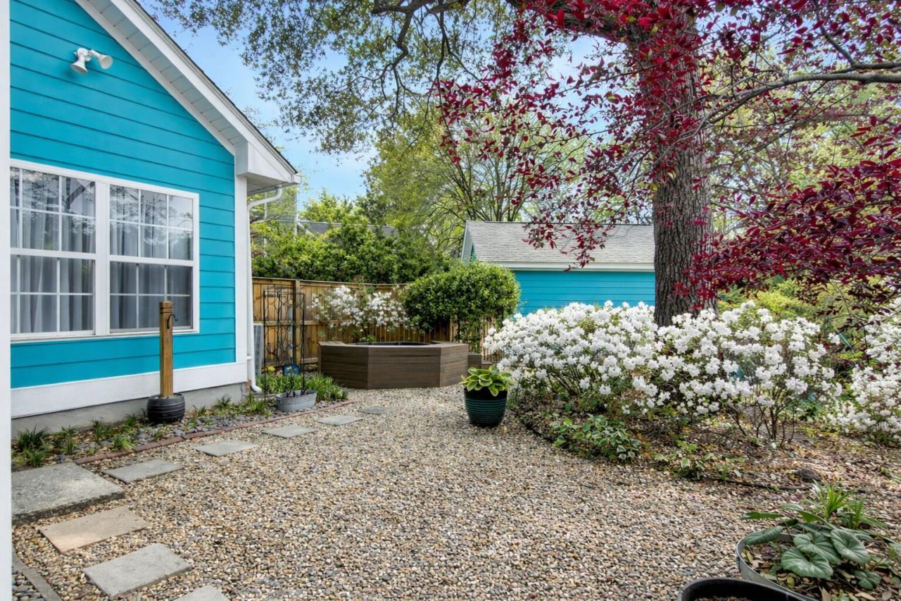 3005 Split Hickory Court Photo 28