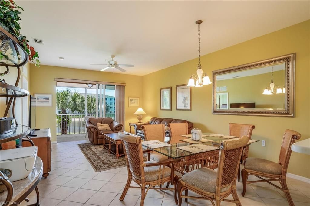 3980 Bishopwood Ct E, Unit 204, Naples, FL 34114 Photo