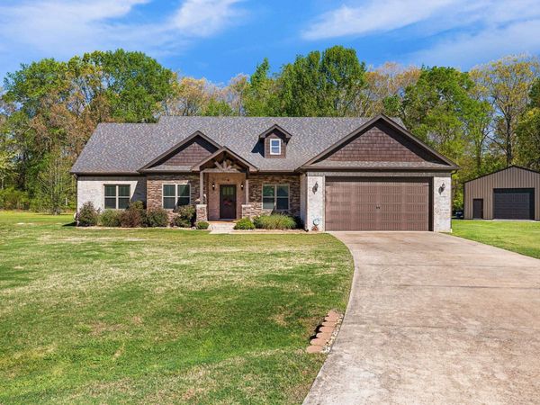 405 Sandy Creek Drive, Ward, AR 72176