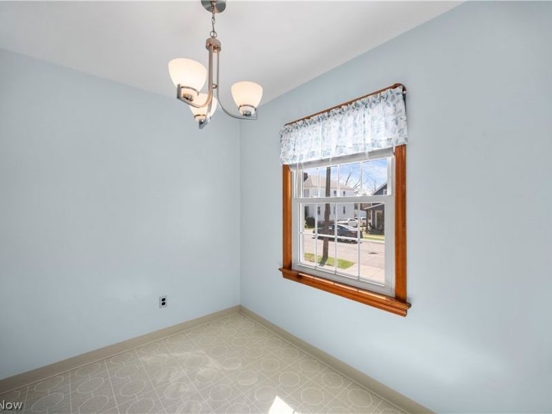 4912 Behrwald Avenue, Cleveland, OH 44144 Photo 12