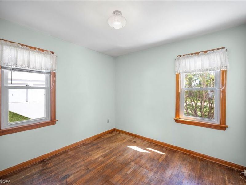 4912 Behrwald Avenue, Cleveland, OH 44144 Photo 17