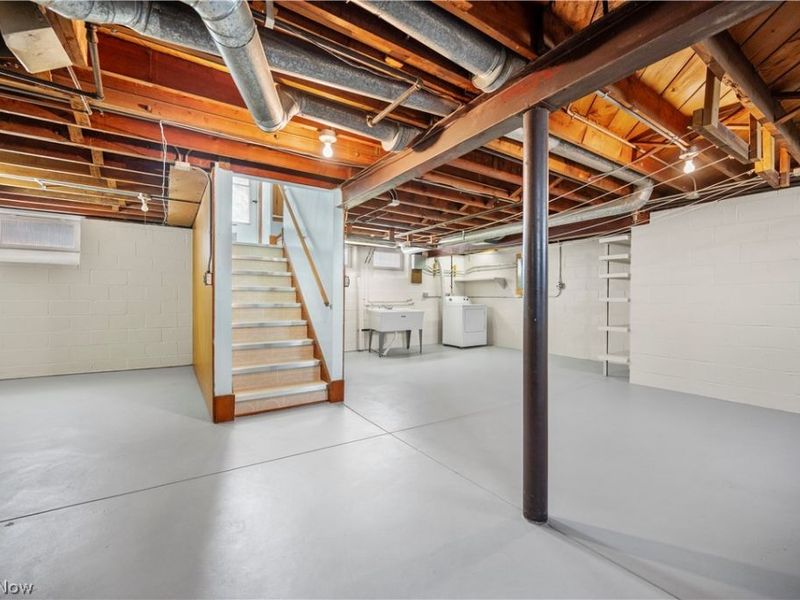 4912 Behrwald Avenue, Cleveland, OH 44144 Photo 22