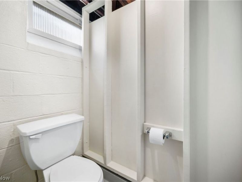 4912 Behrwald Avenue, Cleveland, OH 44144 Photo 24