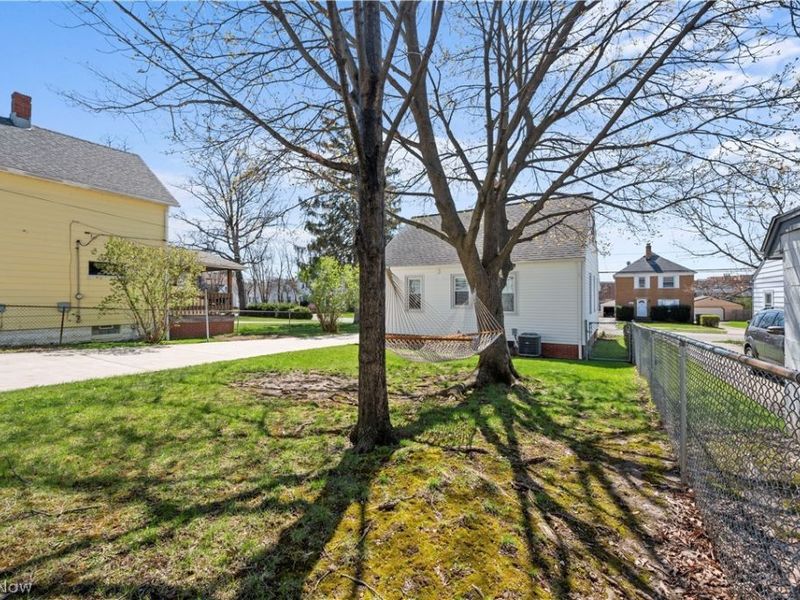 4912 Behrwald Avenue, Cleveland, OH 44144 Photo 27