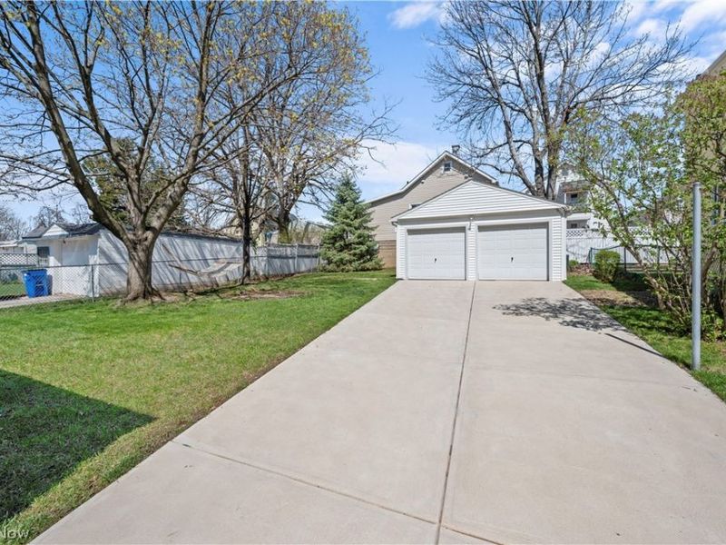 4912 Behrwald Avenue, Cleveland, OH 44144 Photo 28