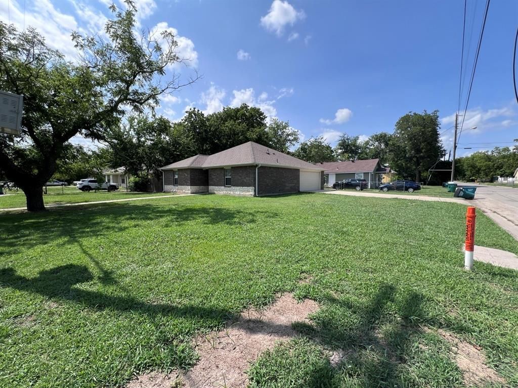 1331 Lanius Street, Gainesville, TX 76240 Main Photo