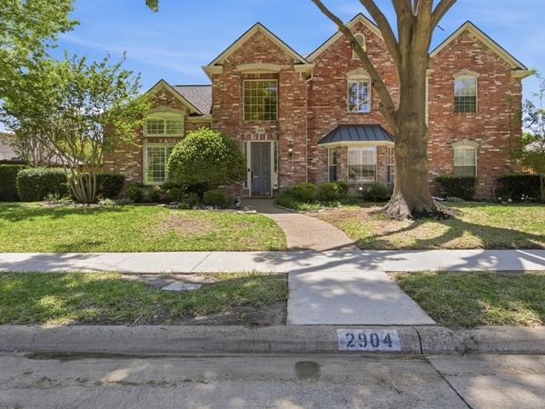 2904 Chalfont Lane, Plano, TX 75023