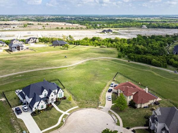 1201 Eagle Glen Pass , Gunter, TX 75058
