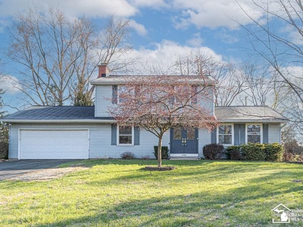 6442 Centennial Drive, Temperance, MI 48182