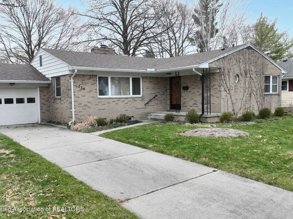 230 Kenberry Drive, East Lansing, MI 48823