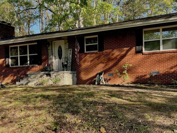 1212 Pilleaux Drive, Knoxville, TN 37912