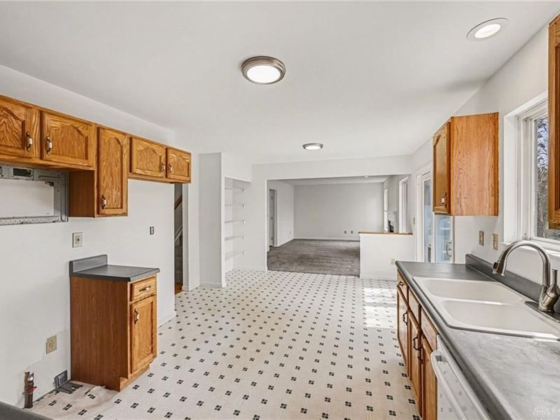 236 Triple Crown Drive, Lebanon, OH 45036 Photo 6