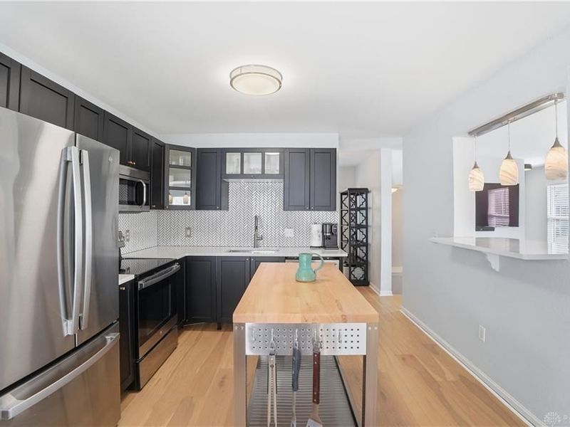 2580 Riverside Drive, Cincinnati, OH 45202 Photo 9