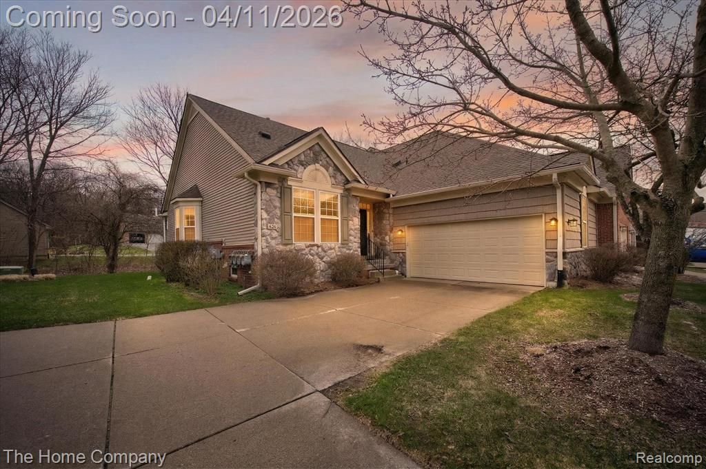 626 Rachel Lane, Milford Vlg, MI 48381 Main Photo