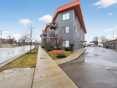 293 N 2nd Street, Brighton, MI 48116