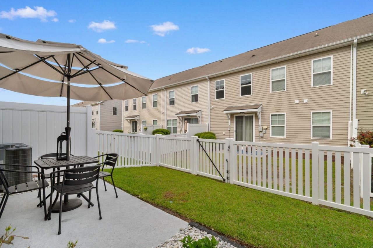 1149 Fairway Ln. Photo 28