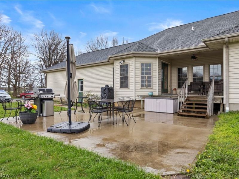 12488 Baumhart Road, Amherst, OH 44001 Photo 29