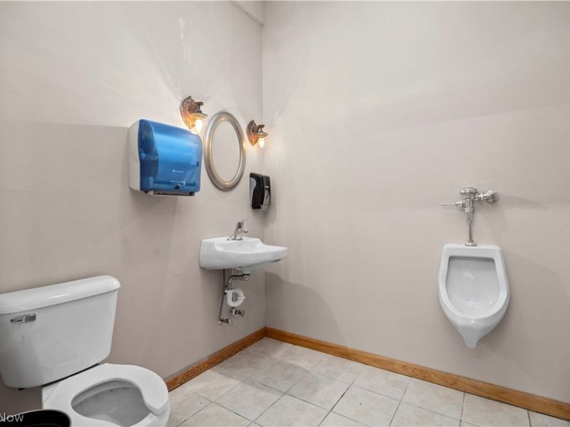 12488 Baumhart Road, Amherst, OH 44001 Photo 36