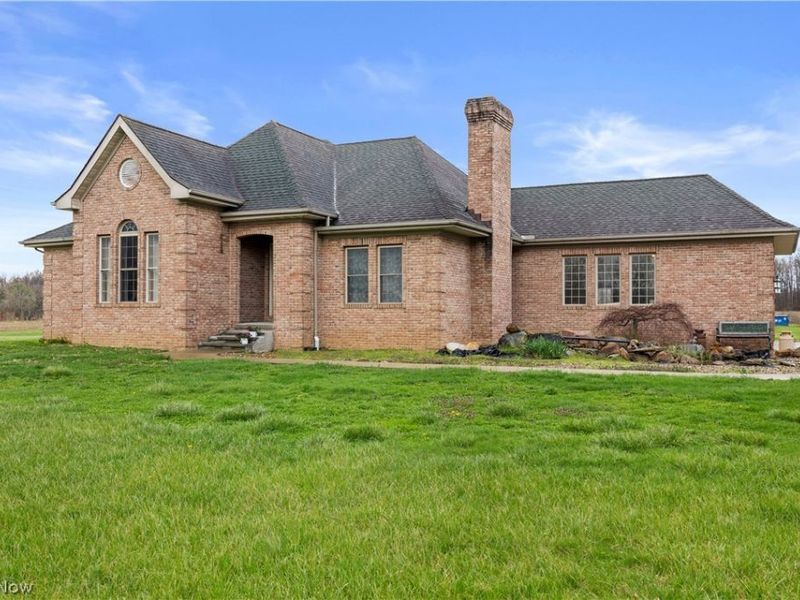 12488 Baumhart Road, Amherst, OH 44001 Photo 40