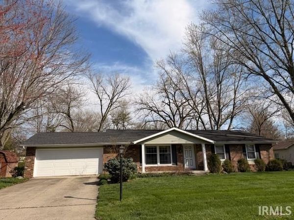 641 Crown Hill E Drive, Wabash, IN 46992