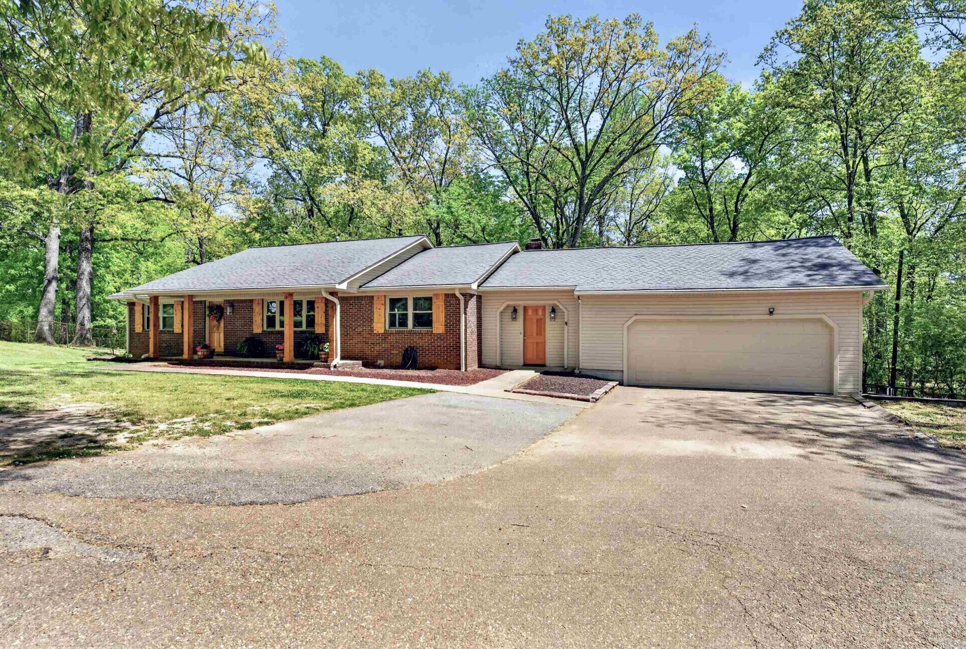 6815 Whippoorwill Dr, Olive Branch, MS 38654 Main Photo