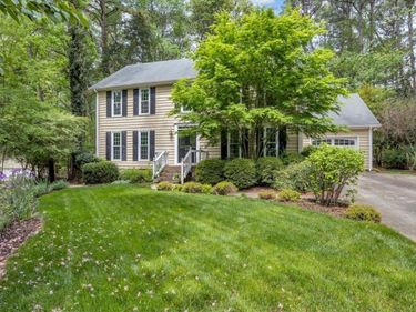 11820 Edgewater Court, Raleigh, NC 27614