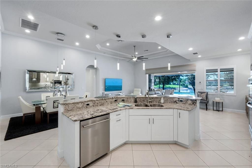 28429 San Amaro Dr, Bonita Springs, FL 34135 Photo